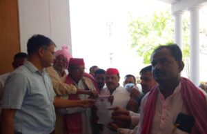 राज्यसभा सांसद रामजीलाल सुमन के आवास पर करणी सेना के हमले से सपाईयों में आक्रोश