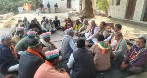 मनरेगा बचाओ संघर्ष अभियान के तहत कांग्रेसियों ने की जनजागरूकता कार्यक्रम की शुरुआत