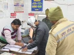 नहाने के दौरान पानी पड़ जाने को लेकर जेल में भिड़े दो कैदी