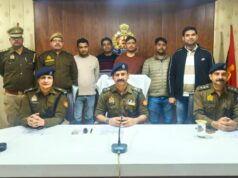 चोरी की घटना का खुलासा कर पुलिस ने आरोपी मामा-भांजे को किया गिरफ्तार