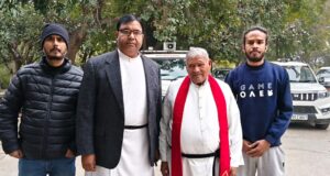 मसीही समाज ने डीएम को पत्र देकर की पालिका द्वारा कराए जा रहे निर्माण कार्य में रोक की माँग