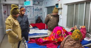 बाइक सवार अज्ञात युवकों ने युवक को बेरहमी से पीटकर किया लहूलुहान