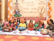 संस्कृति उत्सव में प्रतिभाग के लिए कलाकारों ने किया कला का प्रदर्शन