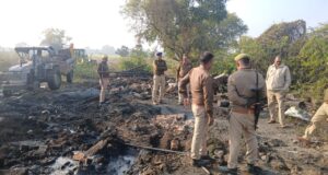 एसडीएम,सीओ के संयुक्त नेतृत्व में चलाया गया अवैध कच्ची शराब के विरुद्ध अभियान